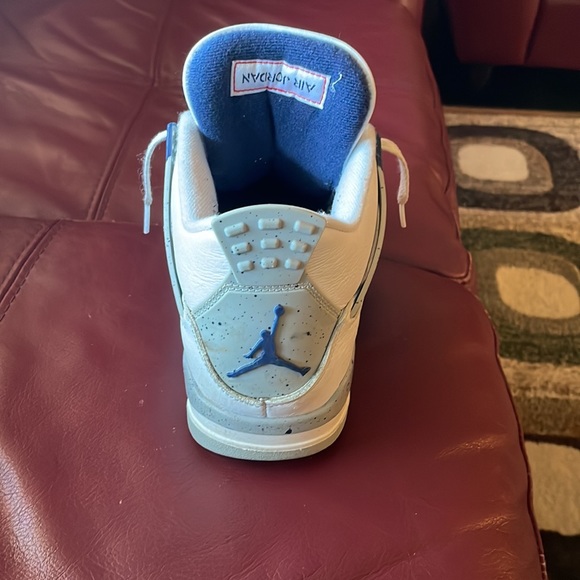 Air Jordan Sneakers Men’s 4 - Picture 4 of 4
